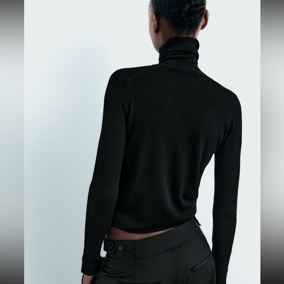 ZARA BASIC BLACK TURTLENECK. BNWOT. MEDIUM - Picture 5 of 6